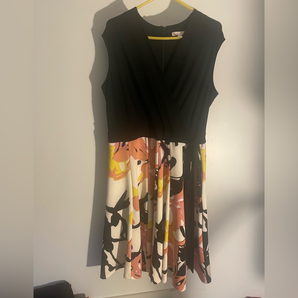 Sleeveless Dressbarn woman dress 16